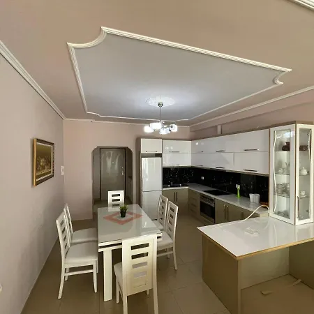 Apartment Gisi'S Apartment Sarande *