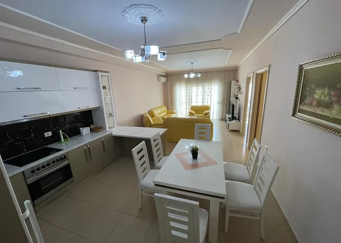 Flower Apartment Sarande